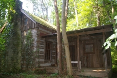 donelson-cabin-in-louisville-ky.before1