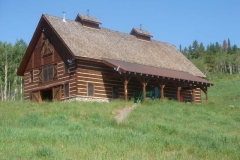 five-pines-mesa-barn-in-yampa-co